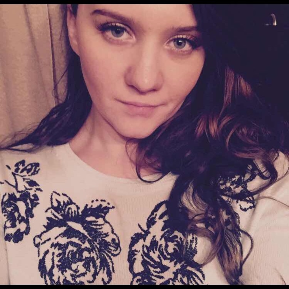 Meet your Posher, Jennifer