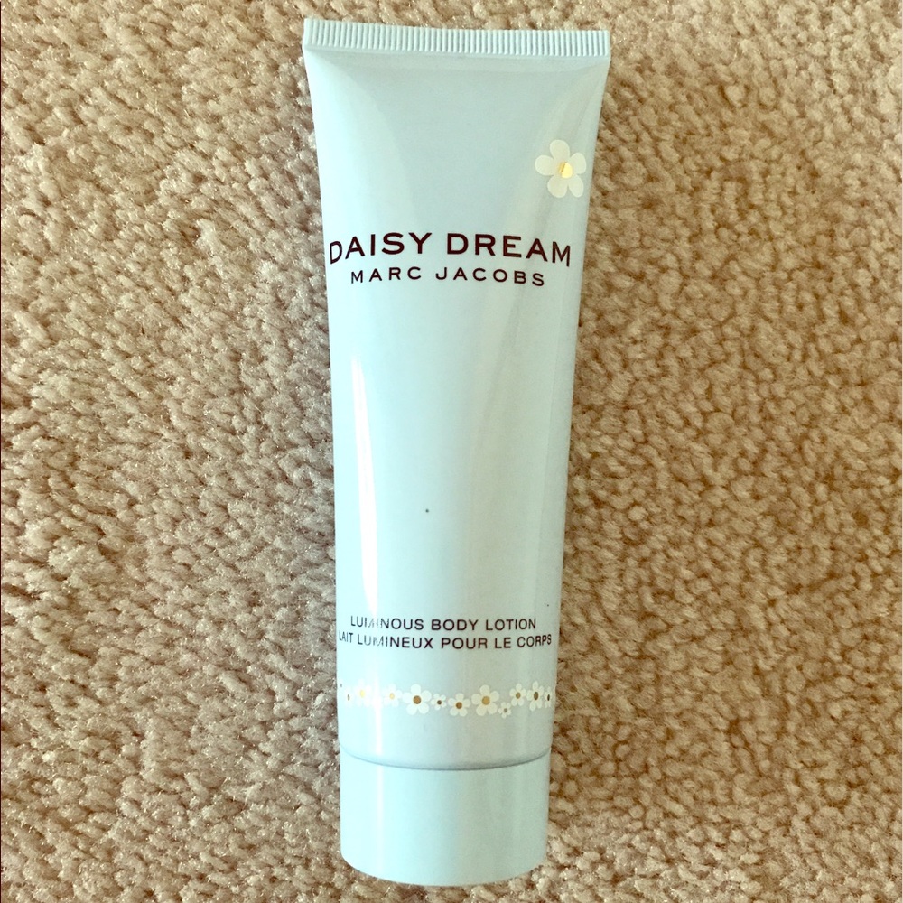 Marc Jacobs Daisy Dream Illuminating Lotion