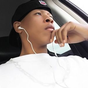 Meet your Posher, Steven