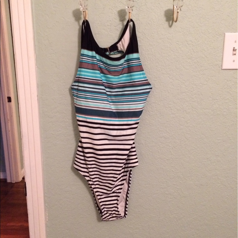 Dkny size 4!