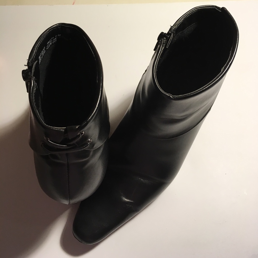 Booties - Picture 3 of 5