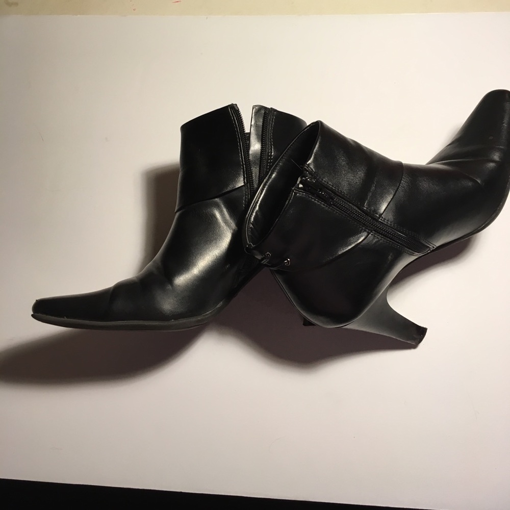 Booties - Picture 5 of 5