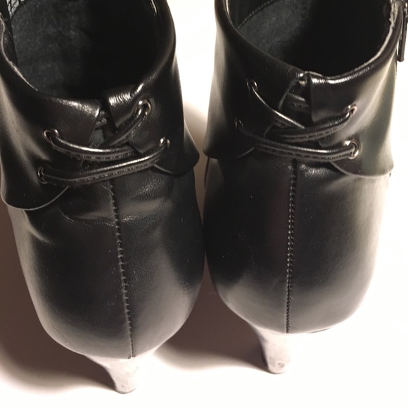 Booties - Picture 4 of 5