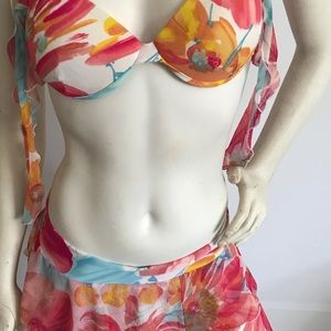 Women's 2 piece floral Bikini - M
