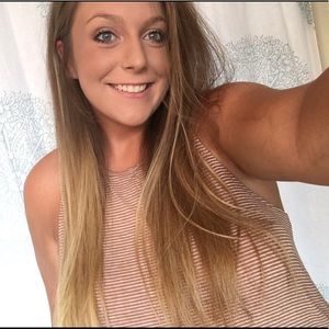 Meet your Posher, Kayla