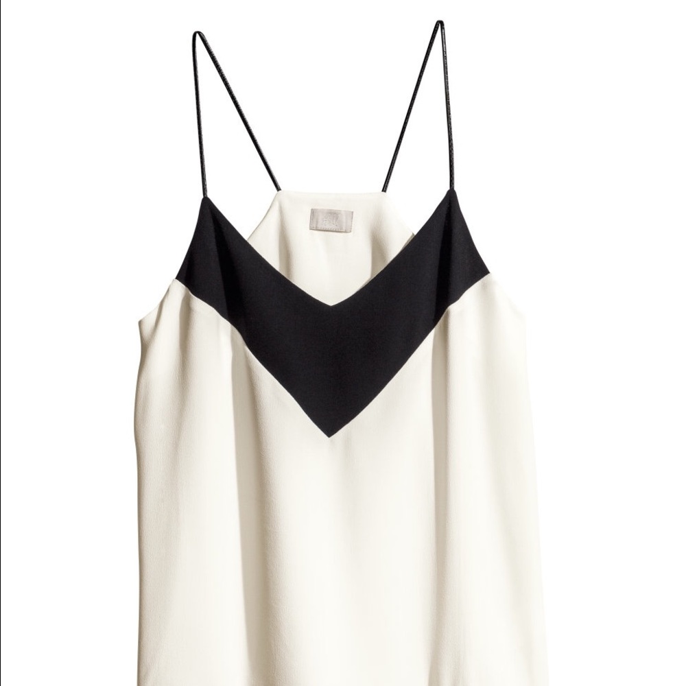 Black and white H&M Racerback dressy tank