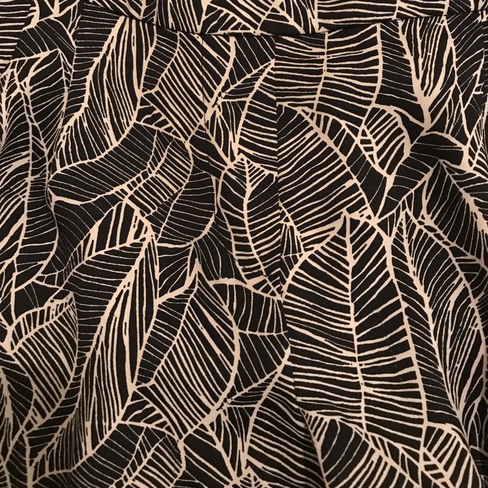 loft patterned shorts - Picture 4 of 5
