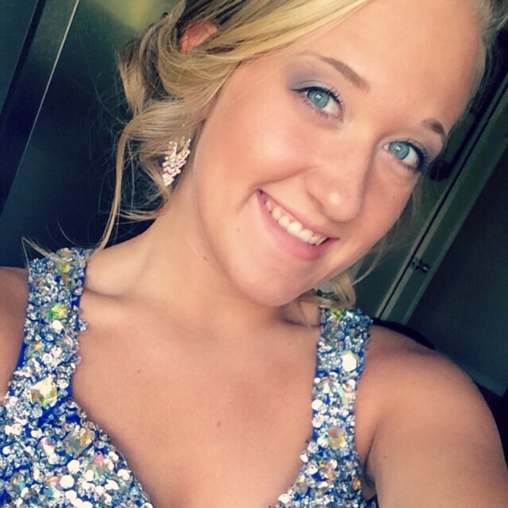 Meet your Posher, Paige