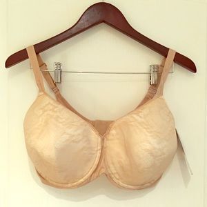 NWT Chantelle bra, size 36H, nude