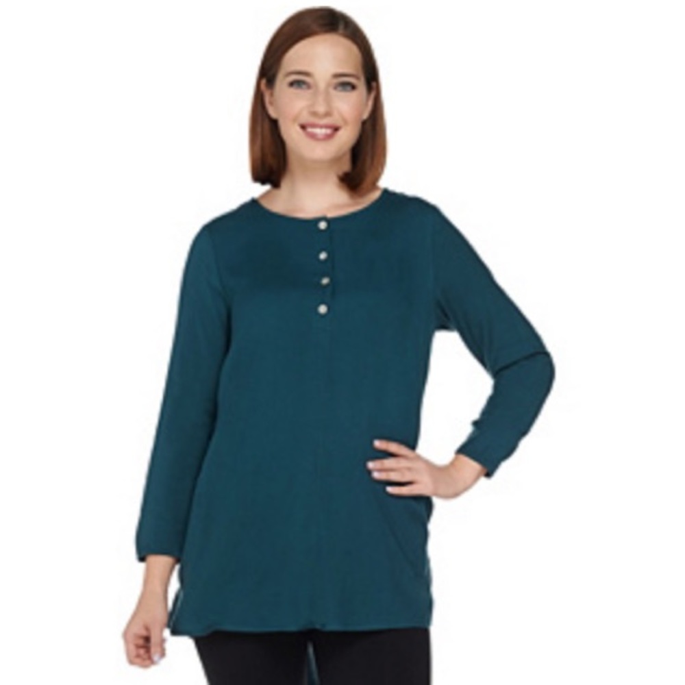 LOGO Henley Top with Shirttail Hem