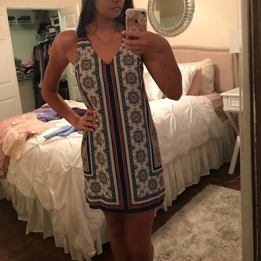 Patterned shift dress