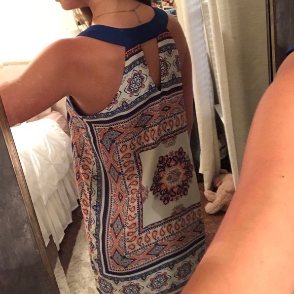 Patterned shift dress - Picture 2 of 3