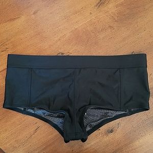 NWT XL Volcom swim bottoms