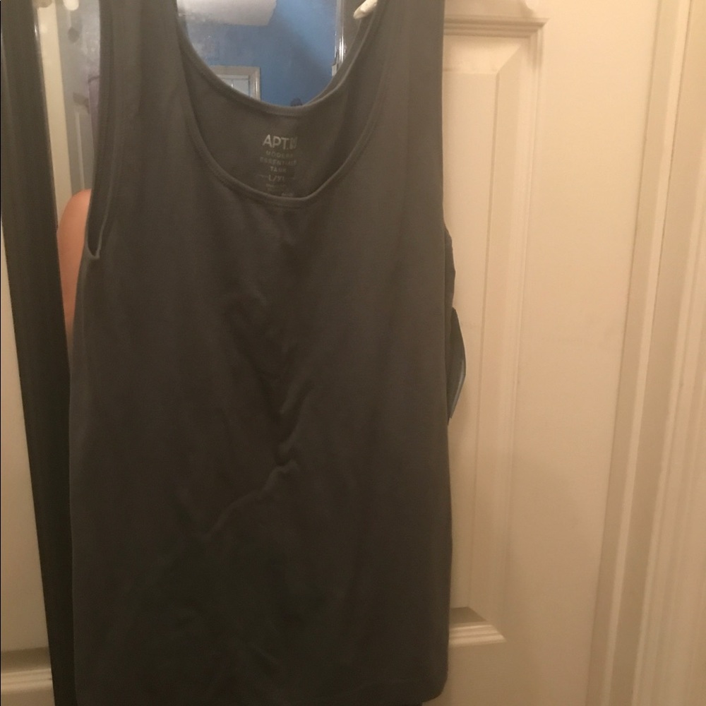 Stretch tank top
