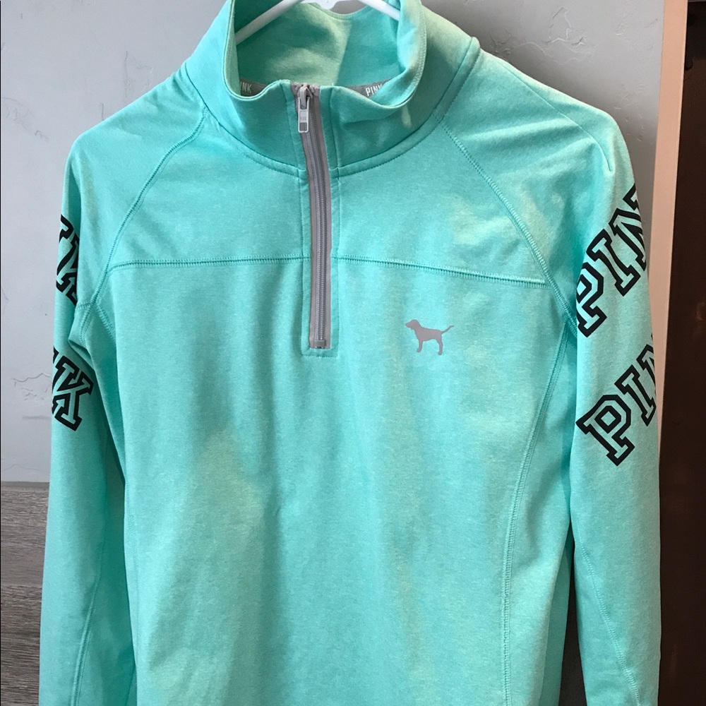 VS pink ultimate zip