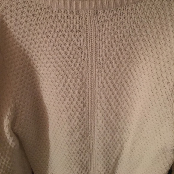 Cream hinge sweater - Picture 4 of 4