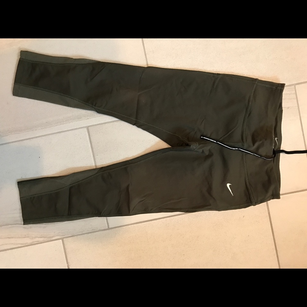 Nike running capris