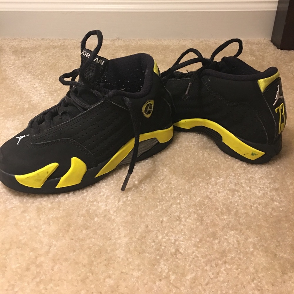 Boys Jordan's