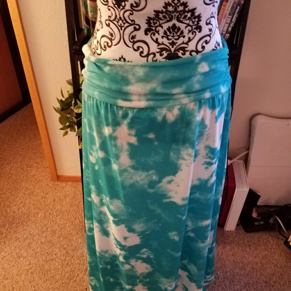 Maxi skirt