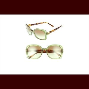 💥SALE💥Tory Burch 57 mm oversized sunglasses