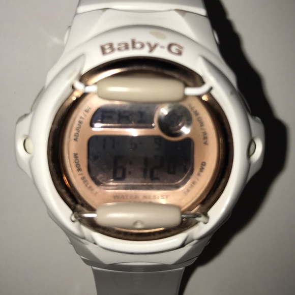 Baby-G Shock Watch: White/Rose-Gold!