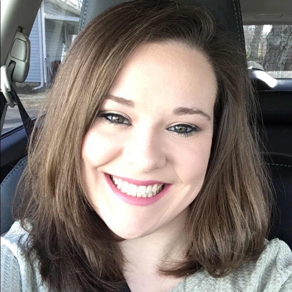 Meet your Posher, Ashley