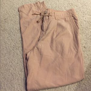 Lou and grey trousers