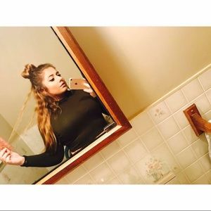 Meet your Posher, Alyssa