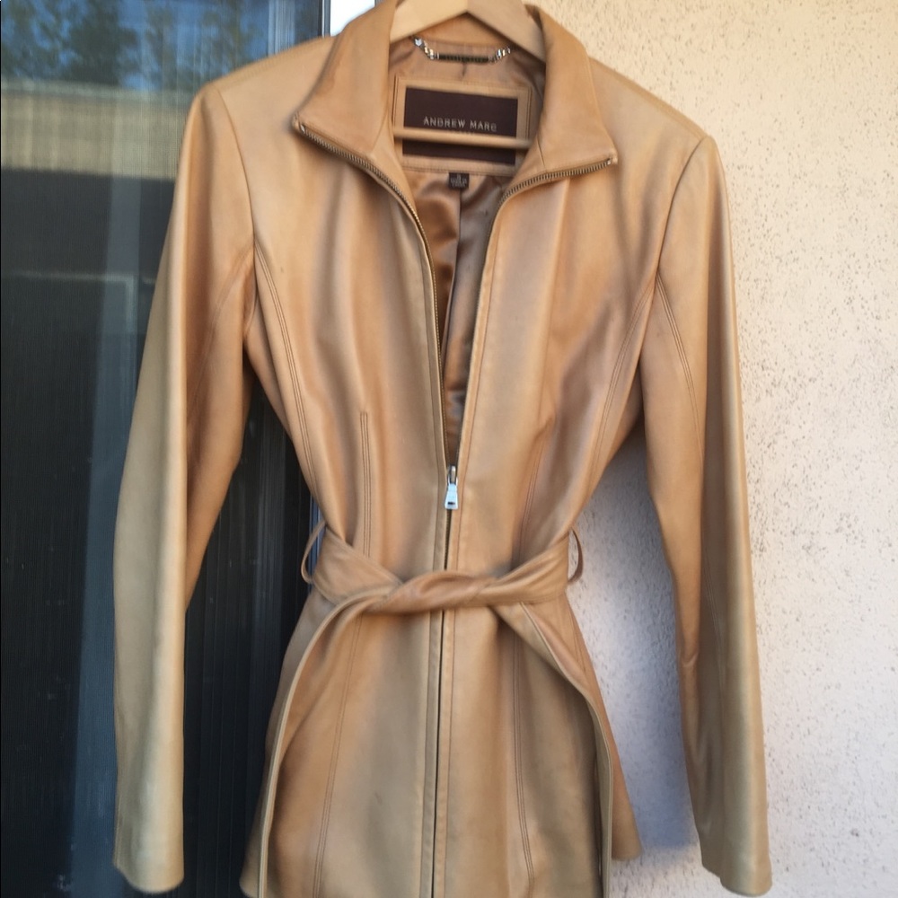 Gorgeous Andrew Marc soft lamb skin camel jacket