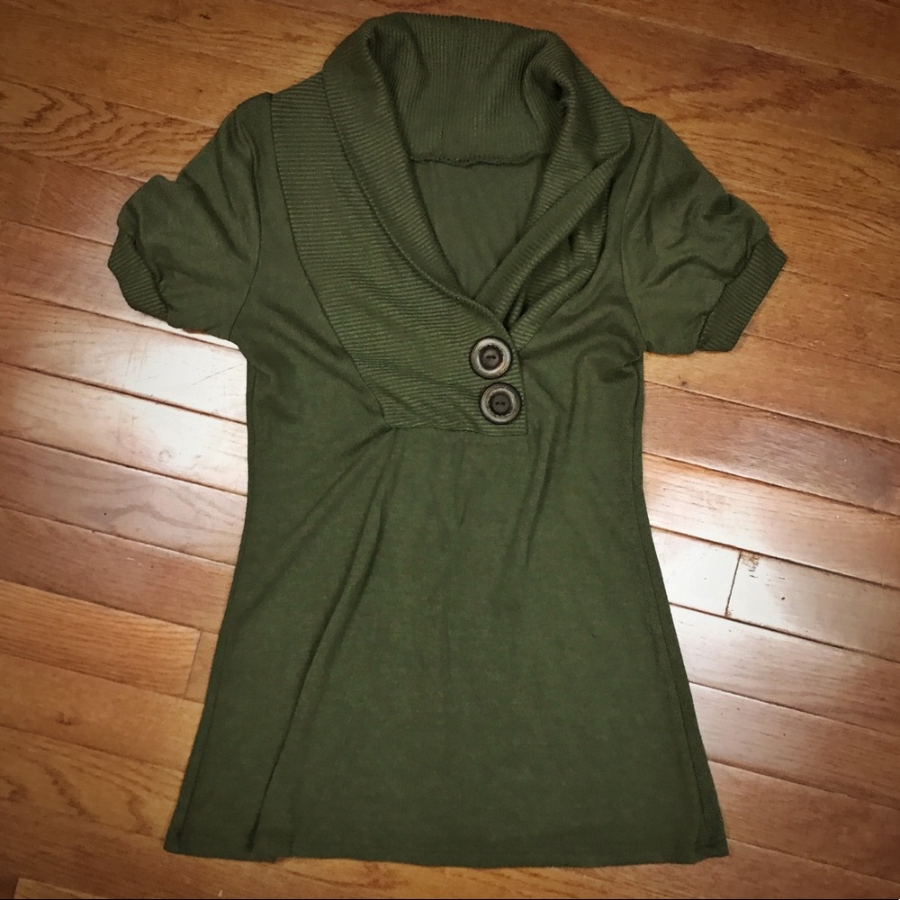 Olive Green Shawl Collar V-Neck Top Small