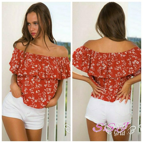 boutique Tops - NEW ARRIVAL!!