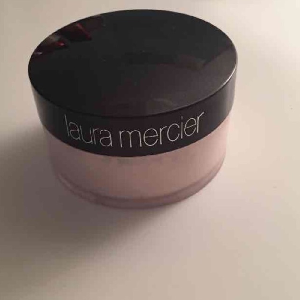 Laura Mercier Translucent Powder
