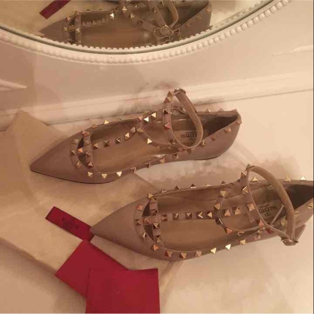 Valentino flats size 40