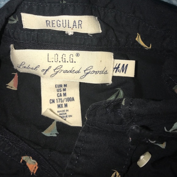 Long sleeve button down - Picture 2 of 3