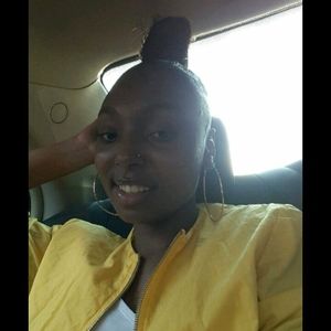 Meet your Posher, Tyti