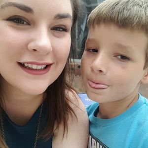 Meet your Posher, Camille