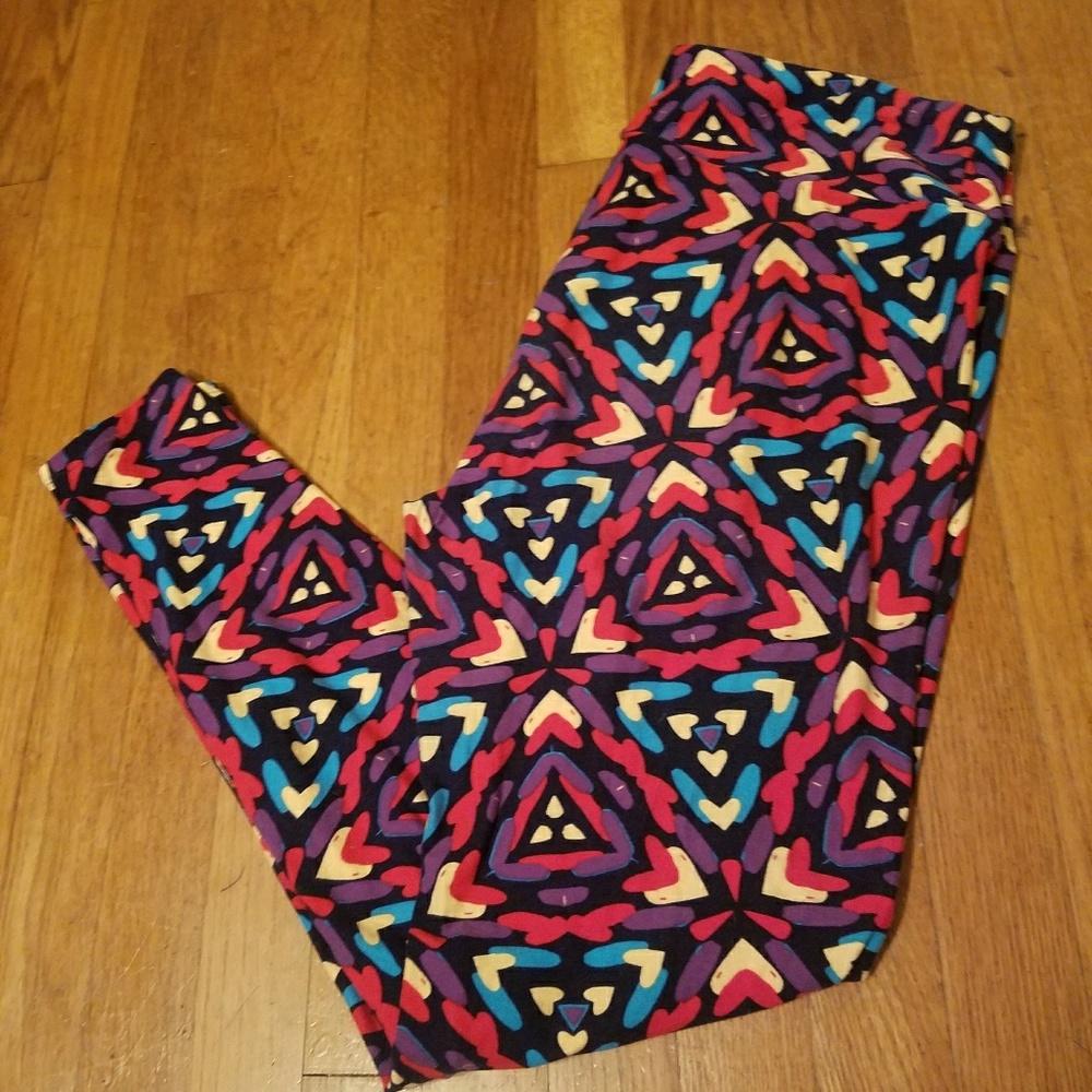 Lularoe tall and curvy leggings