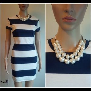 Statement Pearl Neckless