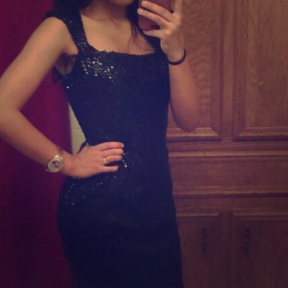 Black sequined dress