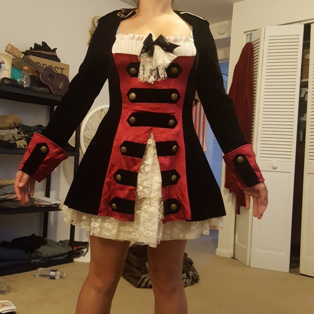 Pirate costume worn once MAKE AN OFFER :)