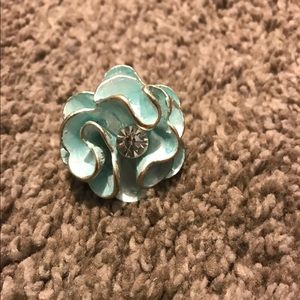 Sterling silver flower ring
