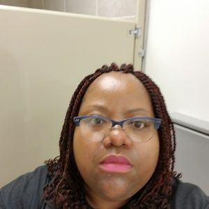 Meet your Posher, Kimberly