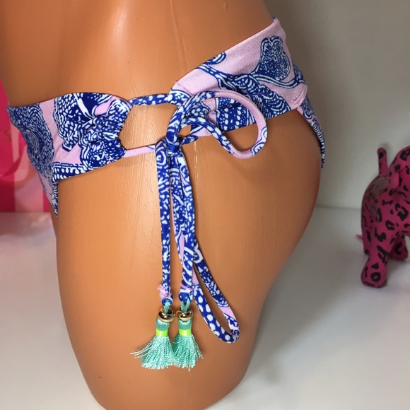 🚫SOLD🚫NEW VS TRIANGLE TOP SWIM AND  BOTTOM - Picture 5 of 6