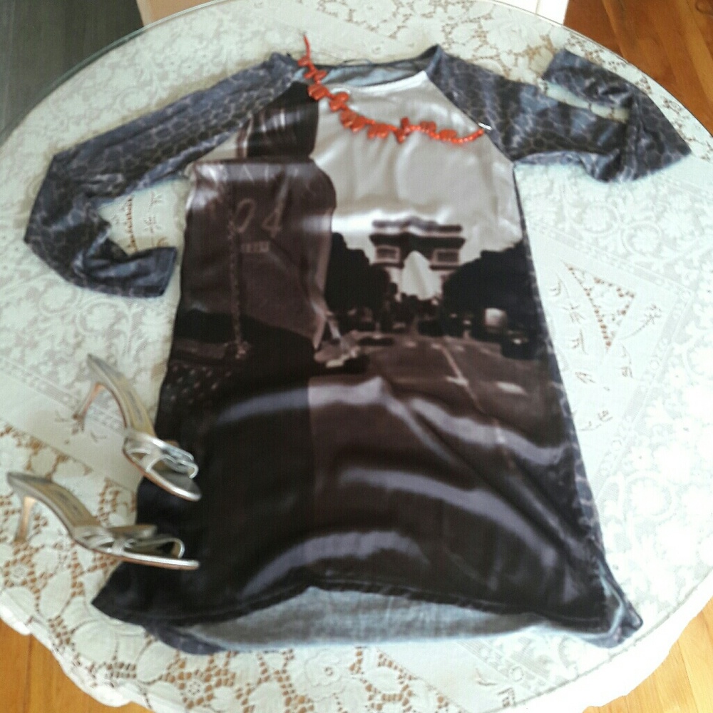 Zara W&B Collection Paris Graphic Tunic