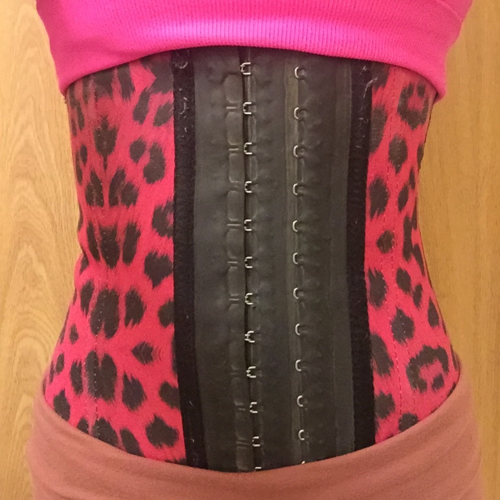 Ann chery waist trainer