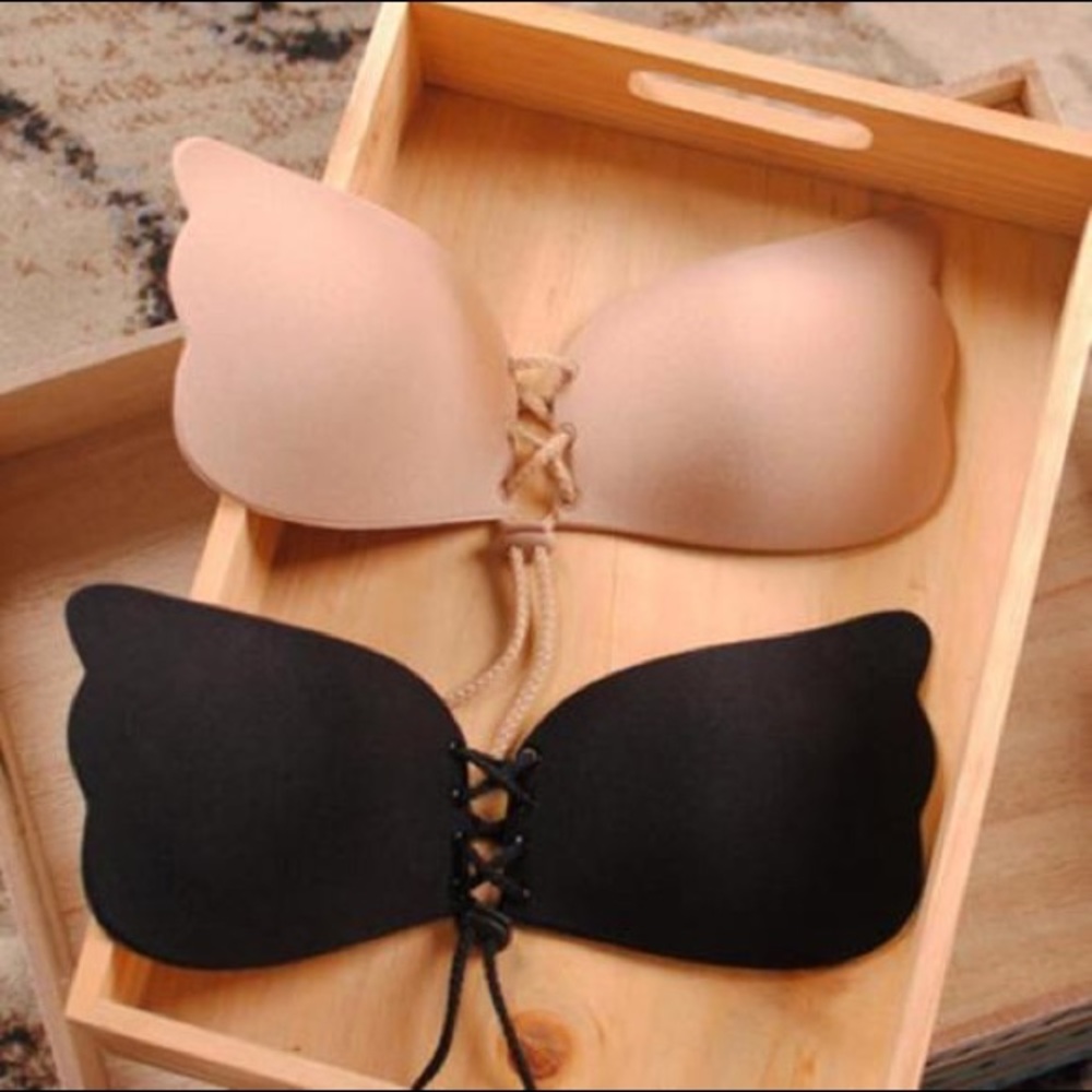 Invisible Bra - Picture 3 of 7
