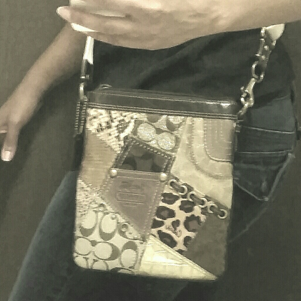 Coach Women's Multi-colored Messenger Bag