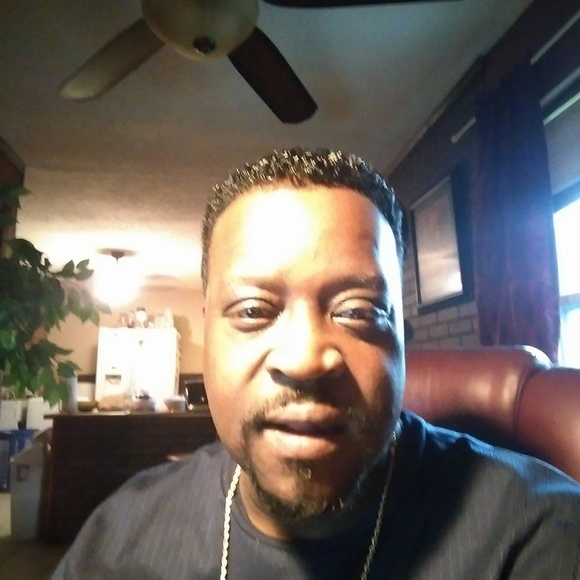 Meet your Posher, Randy - Picture 1 of 1