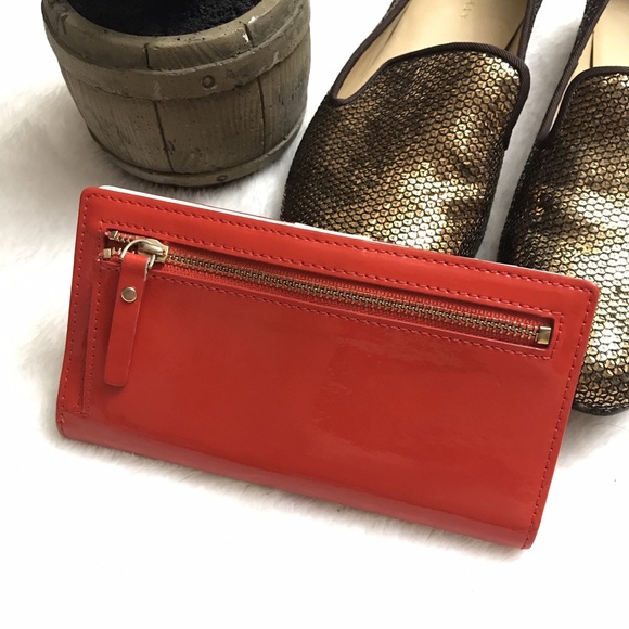 KATE SPADE Stacy Bifold Red Patent Leather Wallet - Picture 2 of 4