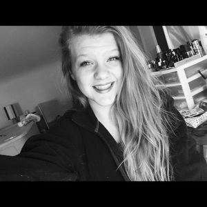 Meet your Posher, Bri